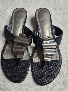 Impo Women GLEXA Wedge Sandals Black And Silver Sz 7.5